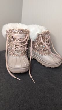 London Fog Girls Pink Glitter Faux Fur Snow Boots Size 8